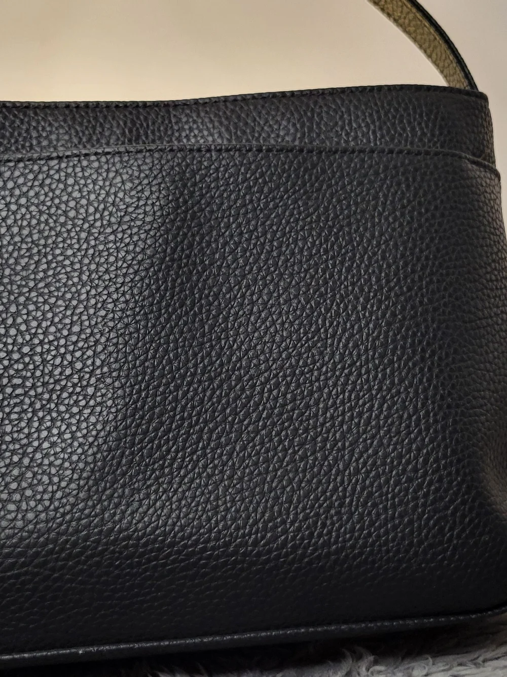 Matt & Nat Black Pebbled Leather Shoulder Bag